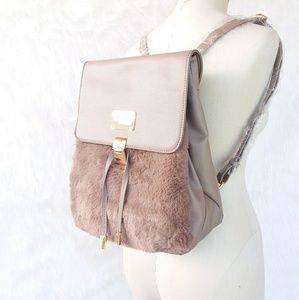 🌼 BEBE DOROTHEA BACKPACK SOFT FAUX FUR TAUPE BEIGE COLOR NWT Y2K